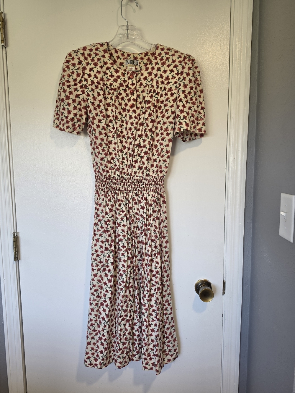 Vintage Taurus 2 Cream Midi Dress with Red Floral Print